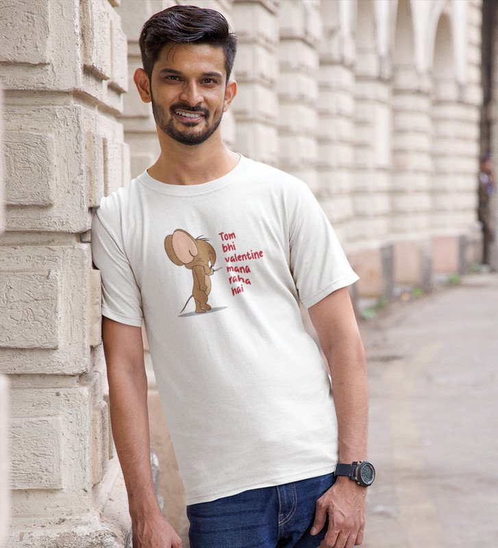 Even Tom Has A Valentine: (white) T-Shirt For Singles With Print