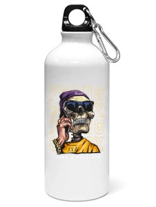 Young skull - Printed Sipper Bottles For Animation Lovers