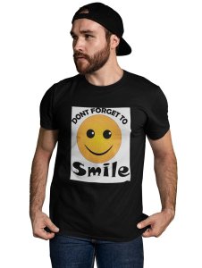 Don't forget to Smile Emoji T-shirt - Clothes for Emoji Lovers - Suitable for Fun Events - Foremost Gifting Material for Your Friends and Close Ones
