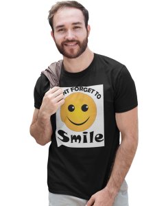 Don't forget to Smile Emoji T-shirt - Clothes for Emoji Lovers - Suitable for Fun Events - Foremost Gifting Material for Your Friends and Close Ones
