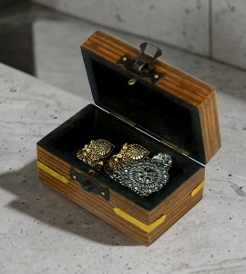 Wooden decorative handcrafted jewellery box/ royal storage box/ trinklet keeper specially for women