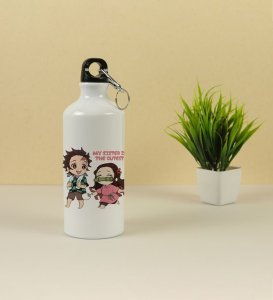 Sweet Sibling Bonding Anime Print Aluminium Printed Sipper Bottle 600ml